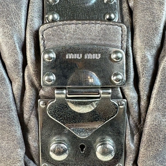 πSOLDπ MIU MIU Matelasse Nappa Leather Vintage Shoulder Bag with Key with COA - Picture 3 of 17